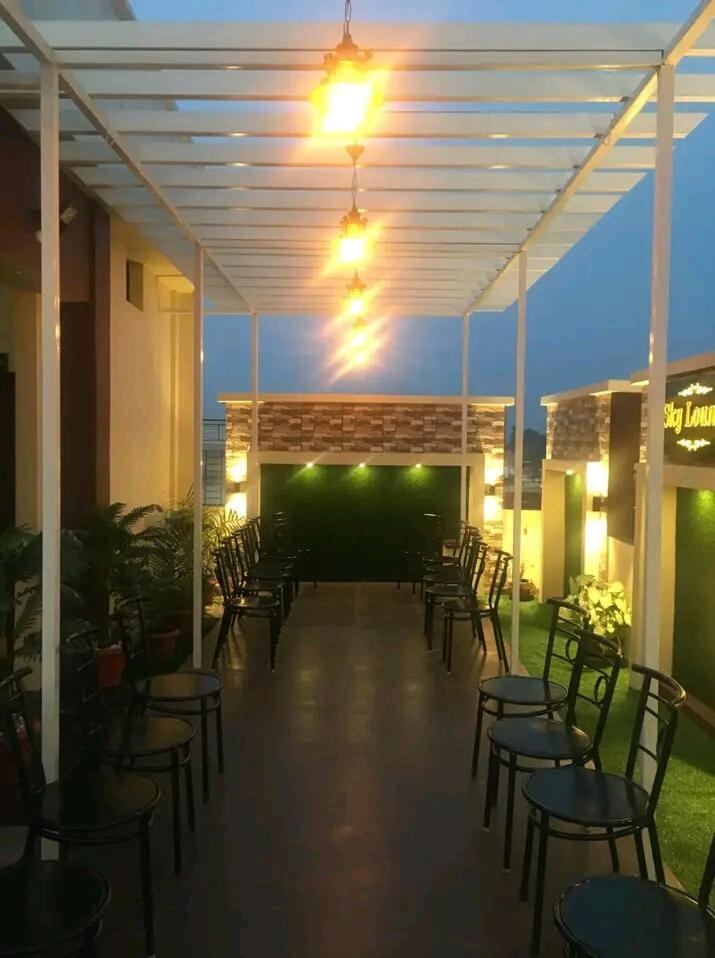 Hotel Rajshree Tanakpur Exteriér fotografie