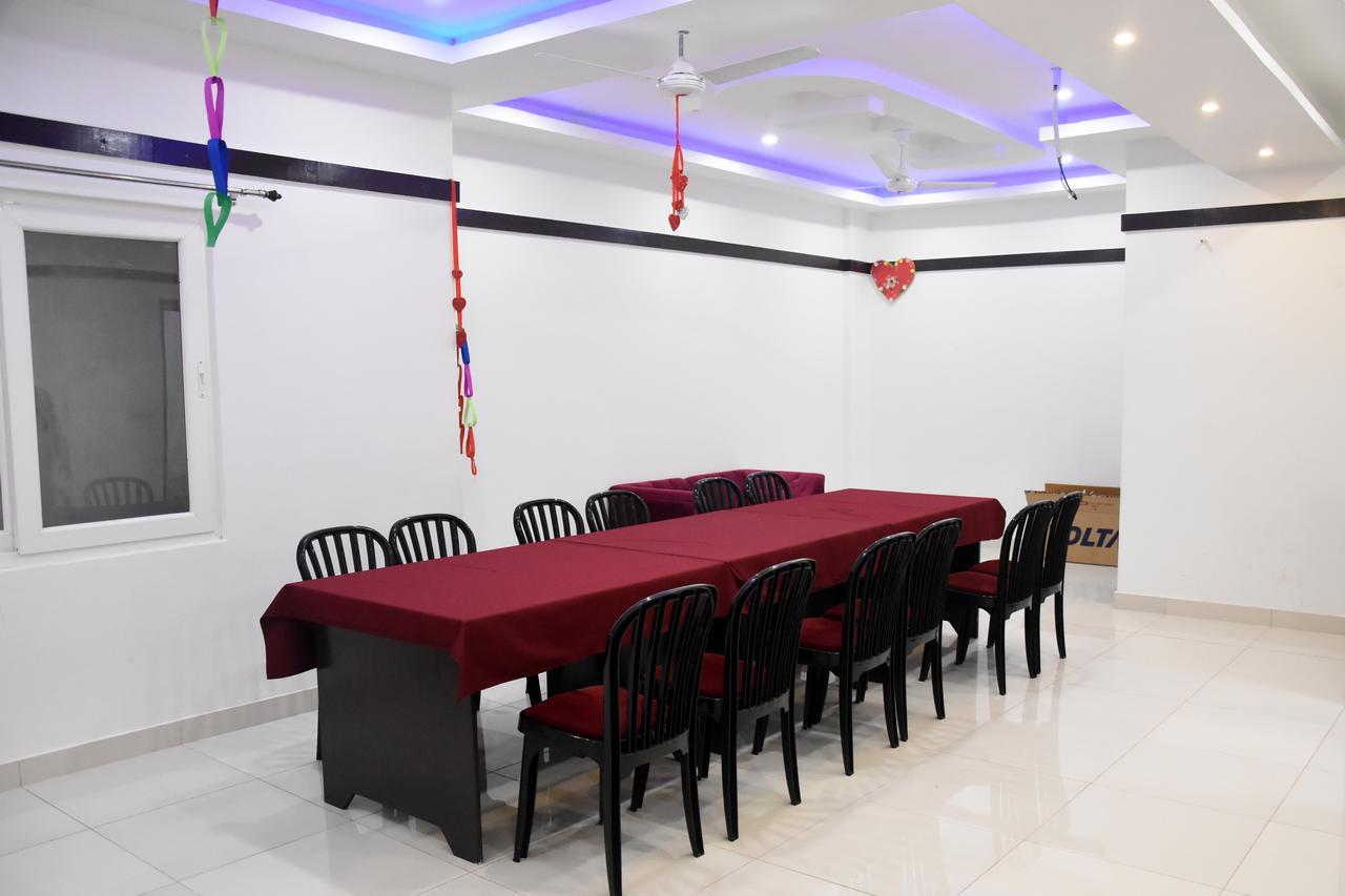 Hotel Rajshree Tanakpur Exteriér fotografie