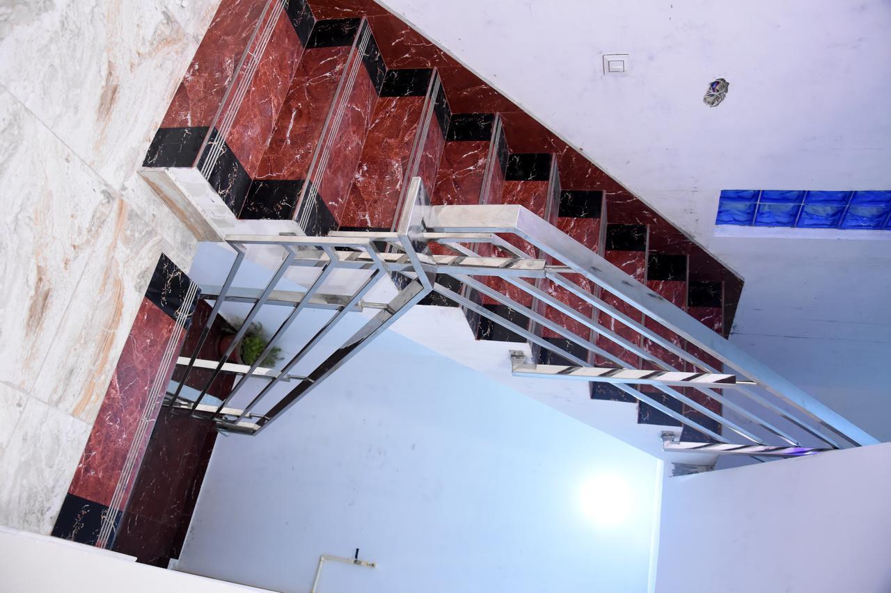 Hotel Rajshree Tanakpur Exteriér fotografie
