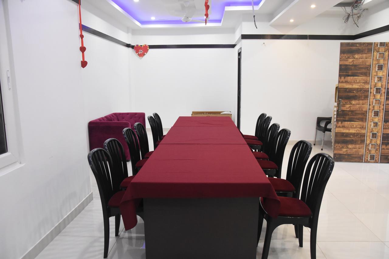 Hotel Rajshree Tanakpur Exteriér fotografie